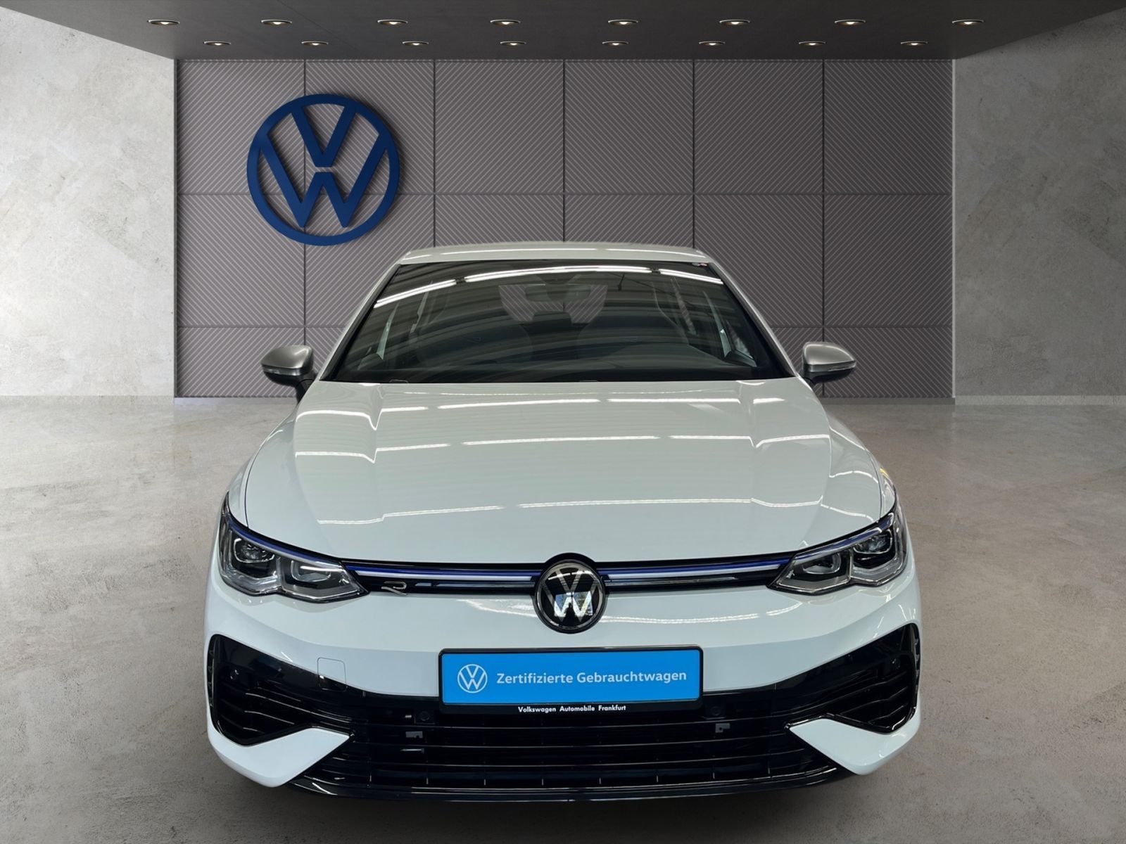Volkswagen Golf VIII 2.0 TSI DSG R 4Motion Navi LED Heckleu imagem 3