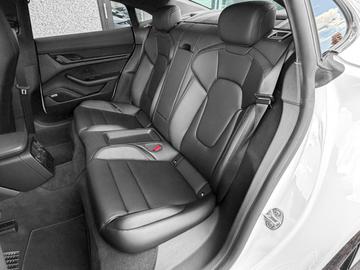 2020 Porsche TAYCAN 照片 10