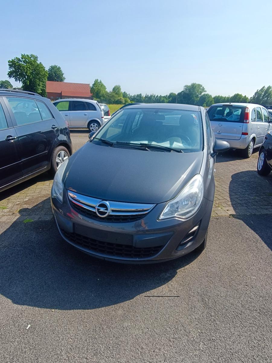 Opel Corsa D Satellite  ERST89000 KM  1-jAHR GARANTIE
