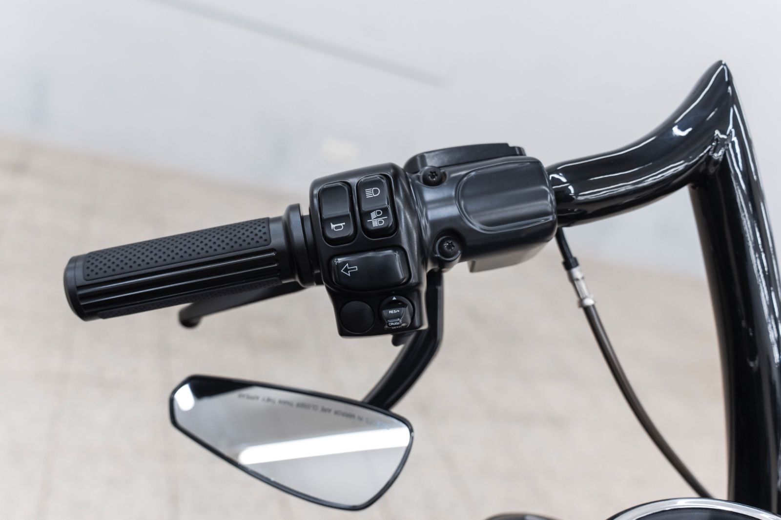 Fahrzeugabbildung Harley-Davidson FLHRXS ROAD KING