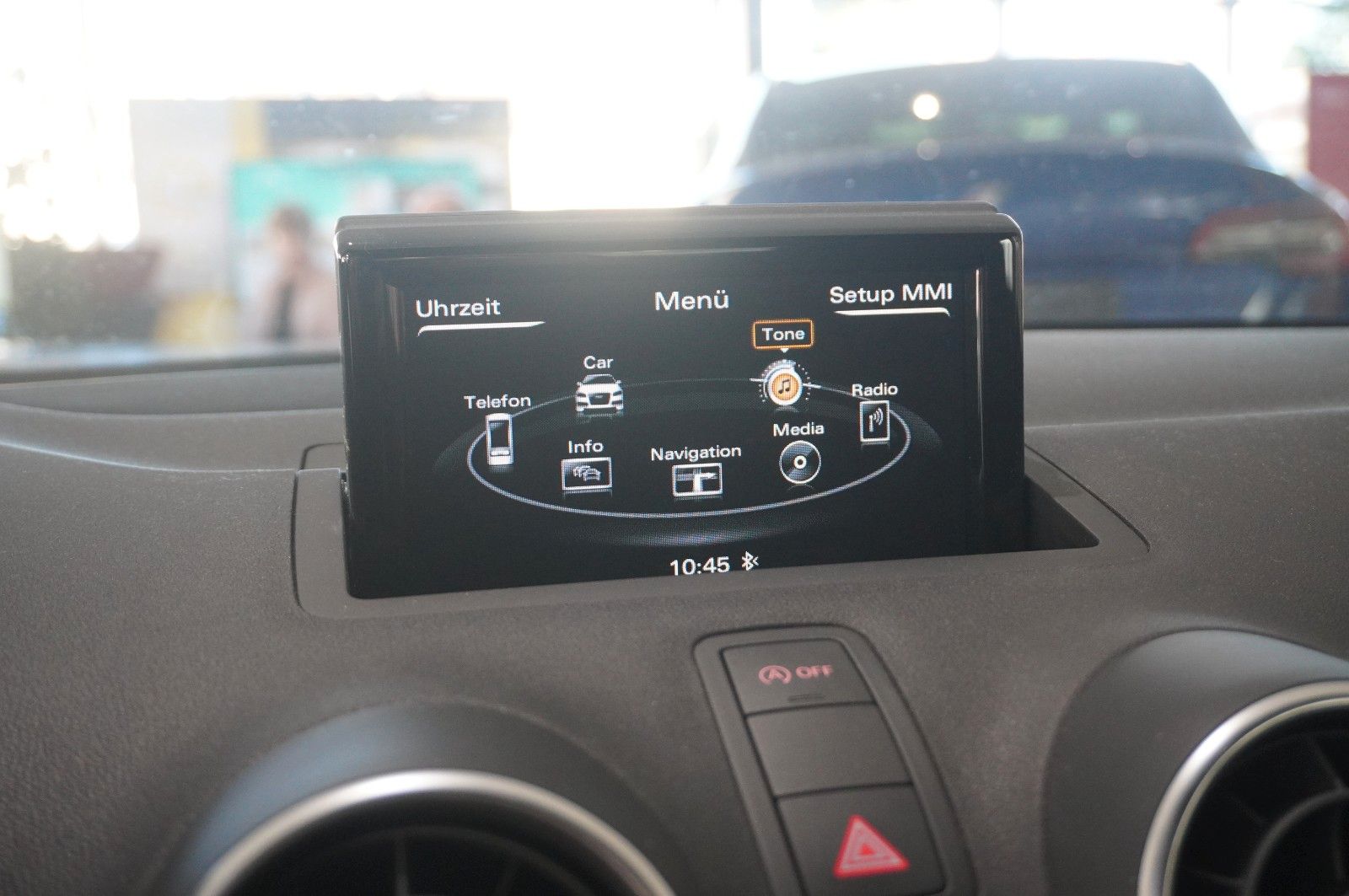 Fahrzeugabbildung Audi A1 Sportback 1.6 TDI NAVI/SHZ/TEMP./KLIMA/MULTI.