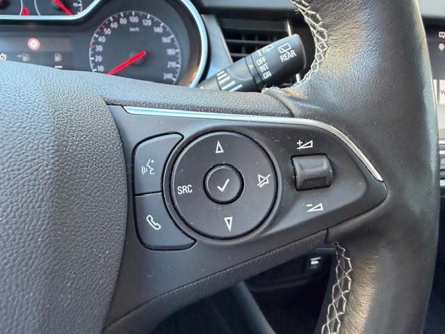Opel Crossland 1,2 Ultimate, RFK, Navi, LED, DAB