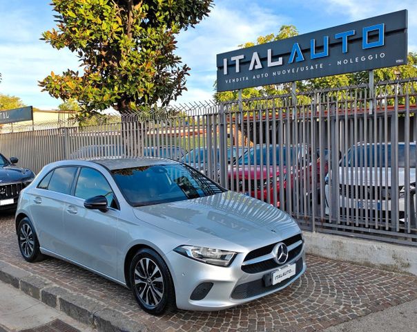 MERCEDES-BENZ Mercedes-benz A 200 d Automatic Business