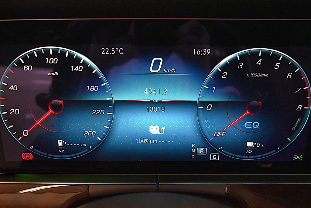 Mercedes-Benz E 300 e T 9G-TRONIC Exclusive – Bild 11