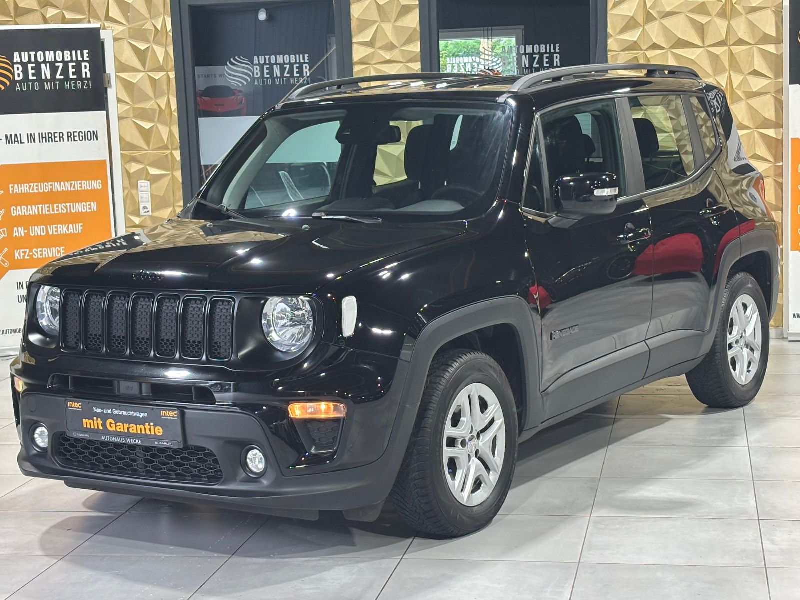 Fahrzeugabbildung Jeep Renegade Longitude//AMBIENTE/APPLE