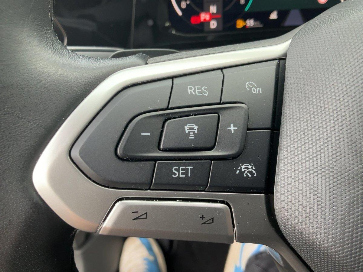 Volkswagen Golf VIII 1.5 eTSI Life ACC,AHK,AUTOM.,LED,Navi, миниатюра 14