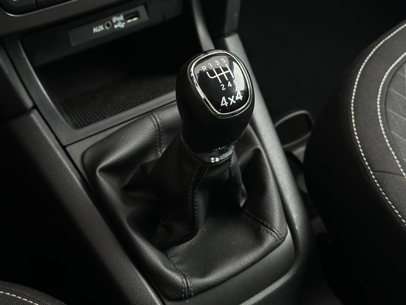 SKODA Yeti 2.0TDI DRIVE 4x4* XENON#SHZ#TEMPO#PDC#KLIMA - Image 14