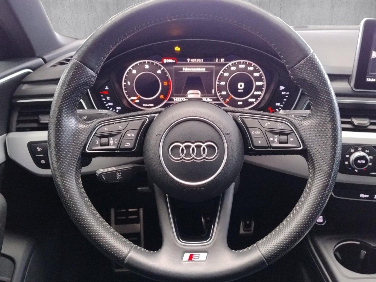 A4 Avant sport 2.0 TDI Klima Xenon Navi Leder
