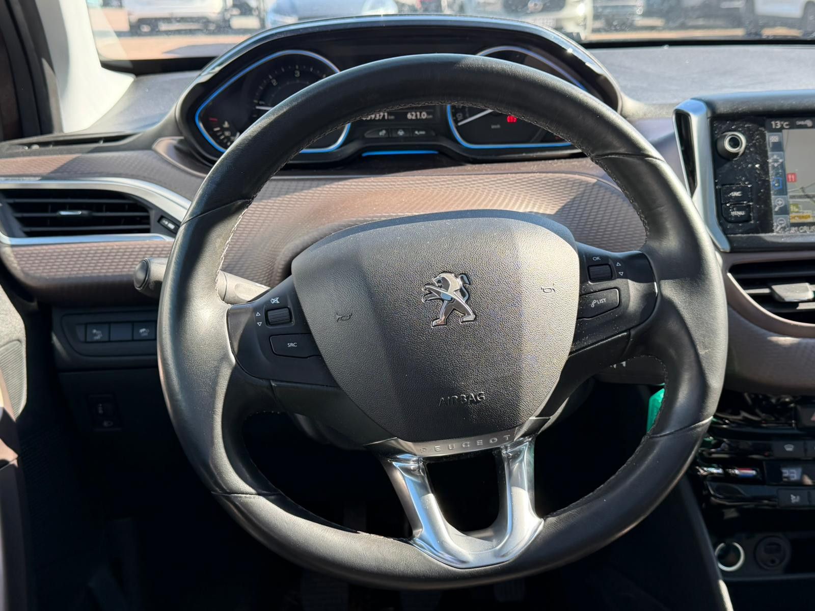 Fahrzeugabbildung Peugeot 2008 Allure