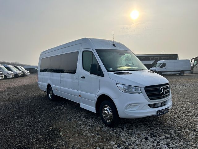 Mercedes-Benz Sprinter 519