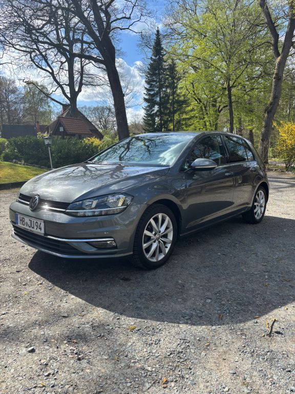 Image of Volkswagen Golf