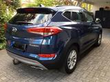 Hyundai TUCSON 2.0 CRDI Style blue 2 WD NAV,AHK, Kamera - Hyundai TUCSON von privat