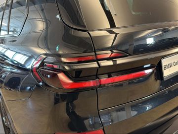 BMW X7 - 12