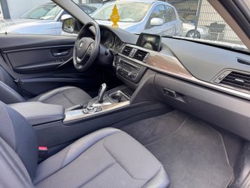 BMW 318 - 12