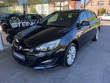 Opel Astra J Sports Tourer 150 Jahre Opel * 1.Hand * - Opel Astra Gebrauchtwagen in Bielefeld
