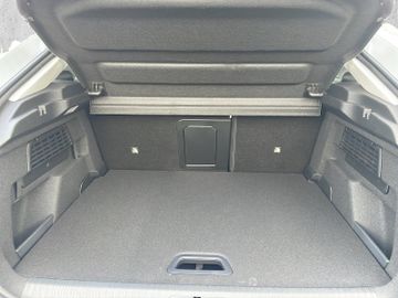 Citroën C4 MAX PURETECH 130 EAT8 Kam.+KeyLess+LED+Navi