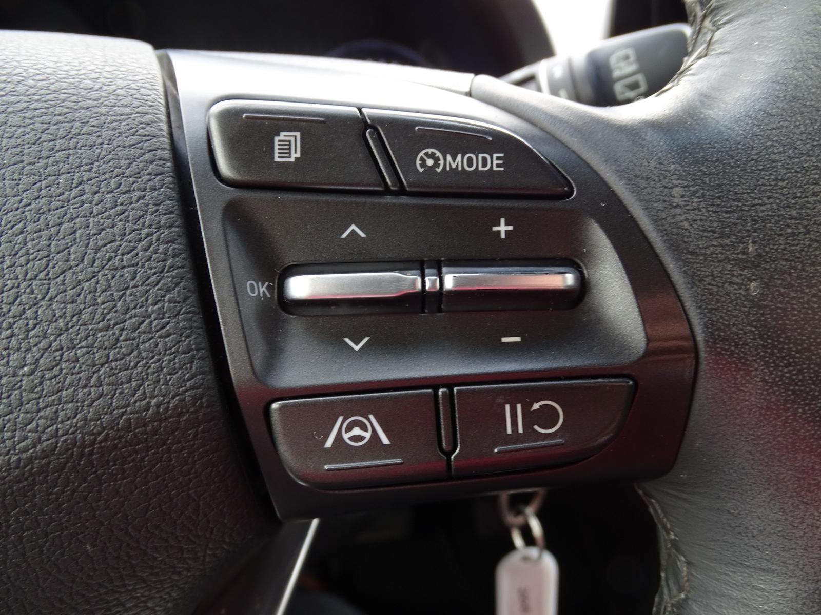 Hyundai i30 cw 1.5 T-GDI DCT Intro Edition M-Hybrid LED