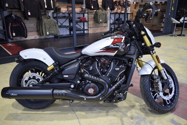 Indian Scout 101 2025 LIMITED + TECH Navi U.V.M.