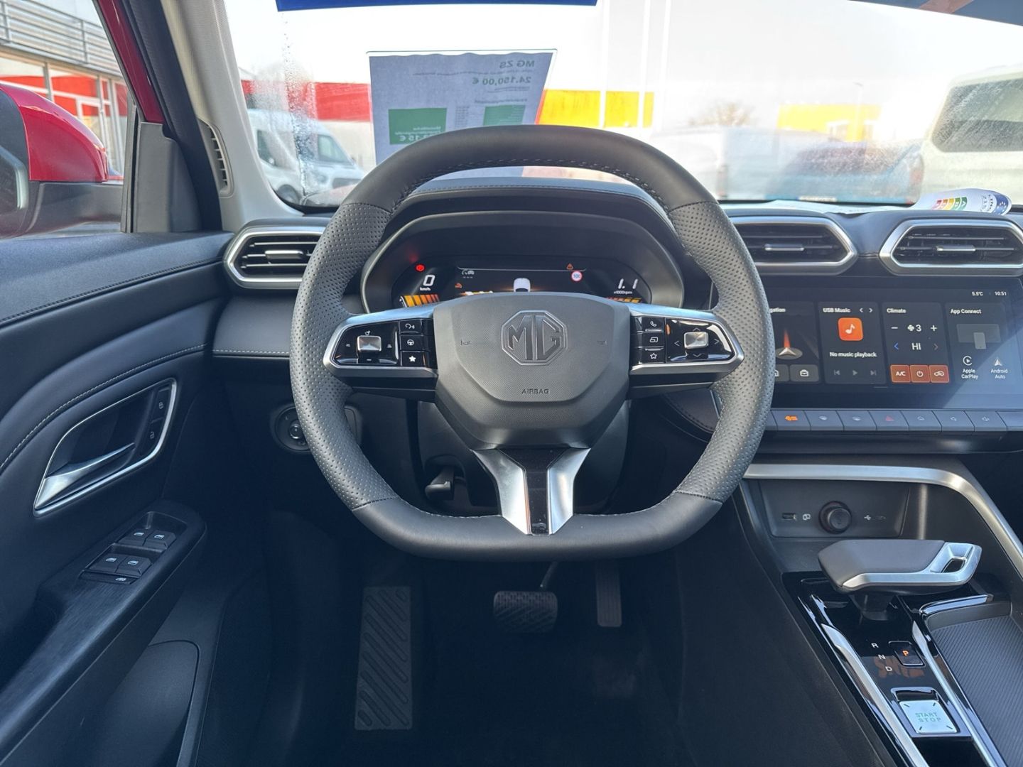 Fahrzeugabbildung MG ZS Hybrid+LUX AT MY25 TOP FINANZ*