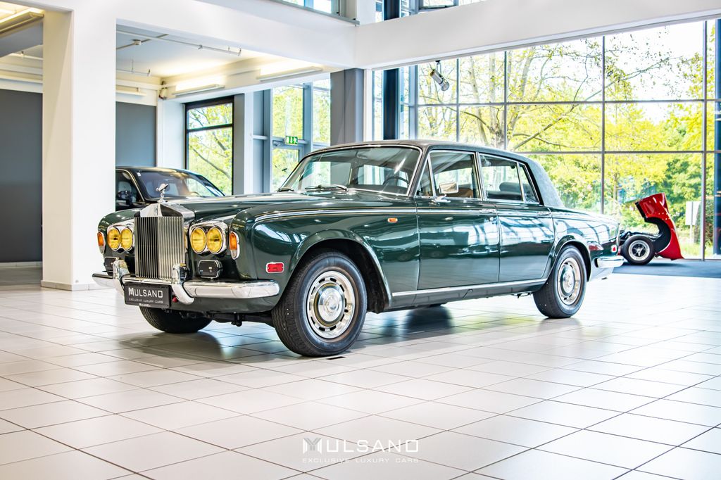 Rolls-Royce Silver Shadow