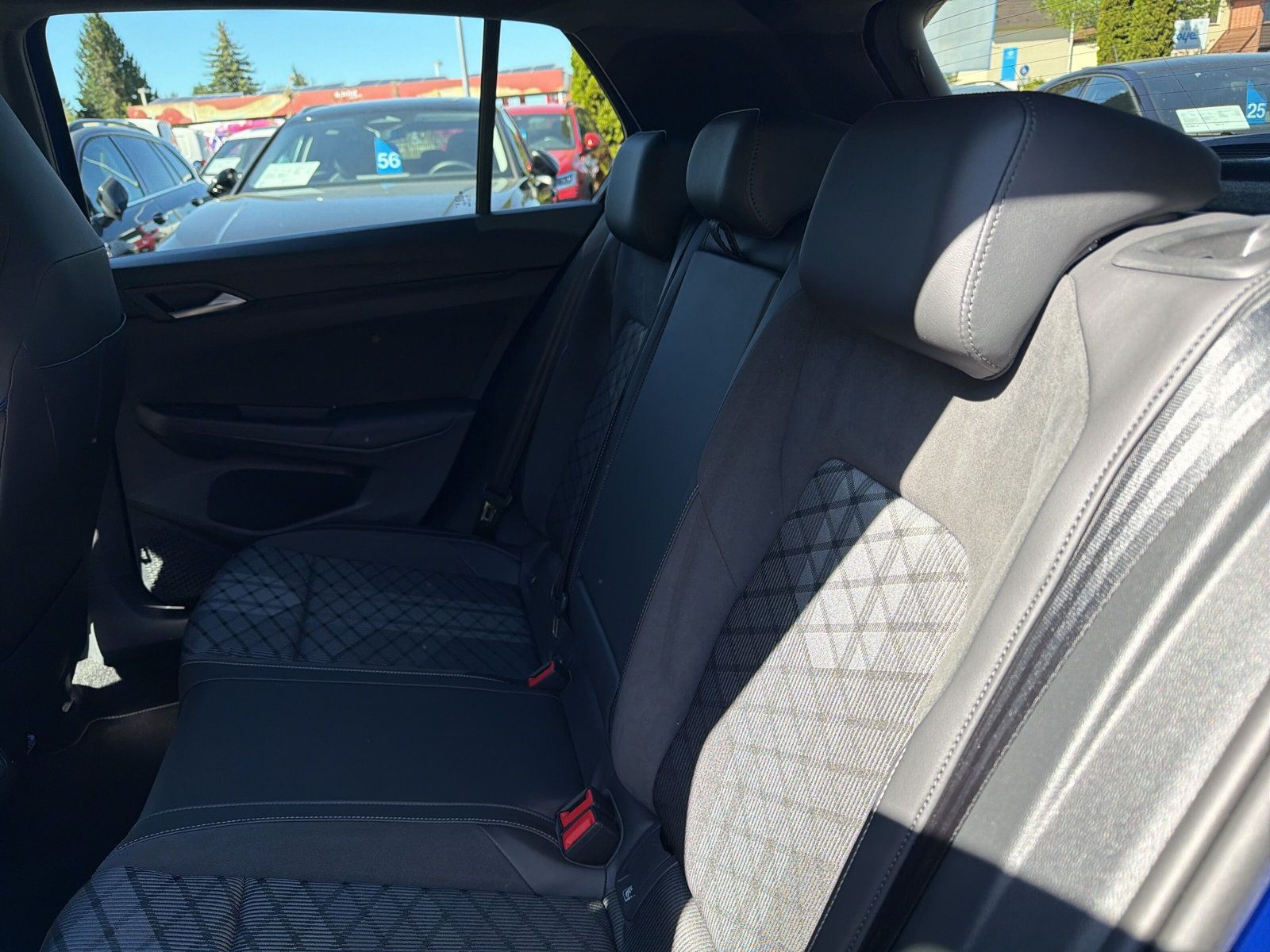 Golf R-Line eTSi Matrix Apple CarPlay AZV