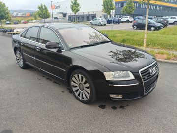 Audi A8 - 10