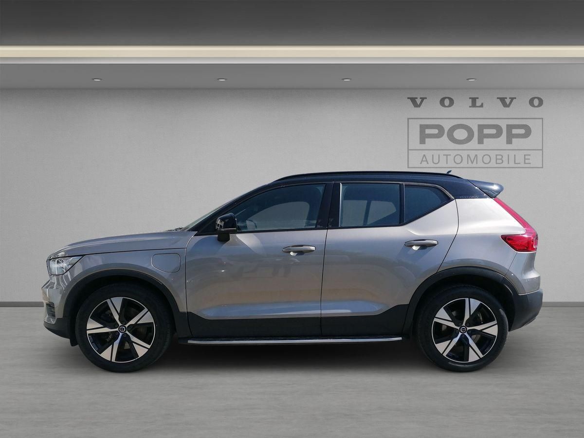 Volvo XC40 T4 FWD R Design Recharge AHK FHZ LHZ PANO imagem 3