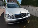 Mercedes-Benz E 200 CDI Top Zustand, kaum km, 2. Hand, TÜV neu
