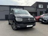 Volkswagen T6 Multivan Highline 7Sitz/ACC/RearTV/SHD/STHZ - Volkswagen T6 Multivan Gebrauchtwagen in Mülheim (Ruhr)