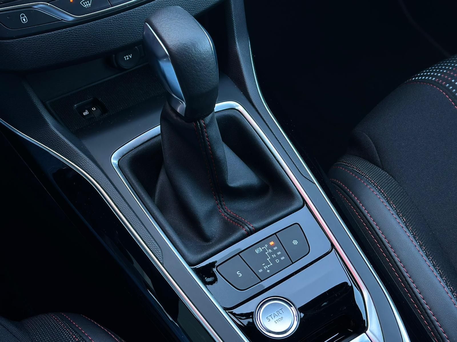 PEUGEOT 308 1.6Blue-HDI GT LINE* LED#SHZ#MASSAGE#KEYLESS - Image 14