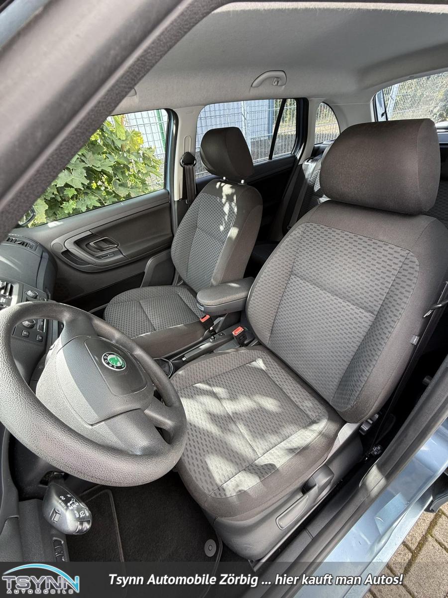 Skoda Fabia 2011 — photo 11
