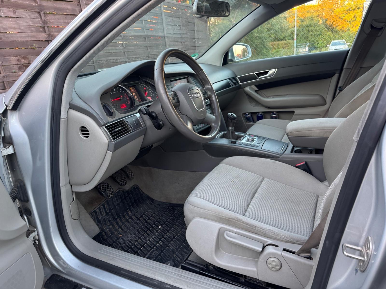 Audi A6 2006 — photo 12
