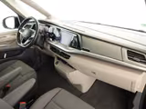 Volkswagen T7 Multivan Life lang 1.5 TSI eHybrid 4M AHK - gebrauchte Vans in Gütersloh