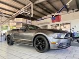 Ford Mustang  3,7 Cabrio Automatik Xenon - Ford Mustang mit Benzin-Antrieb: Leder, Cabrio, 3.7