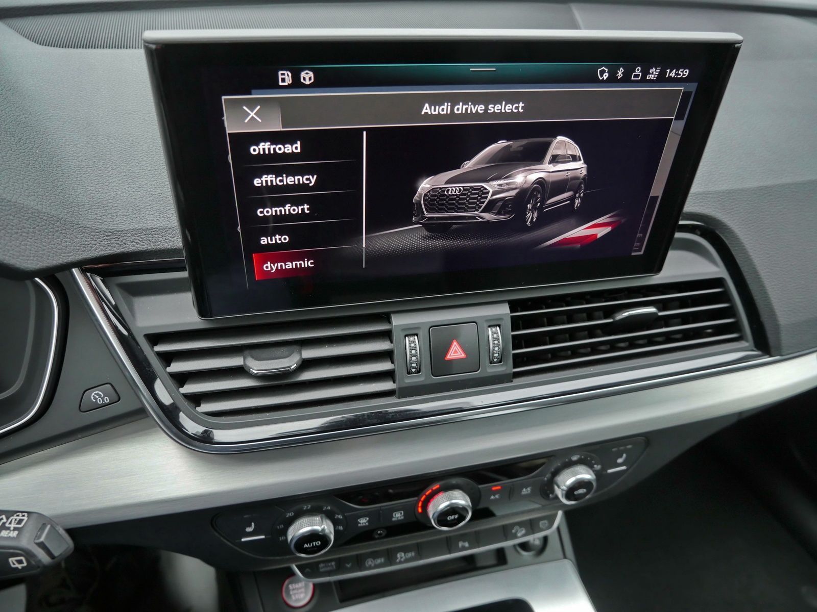 Audi SQ5 - Bild 20