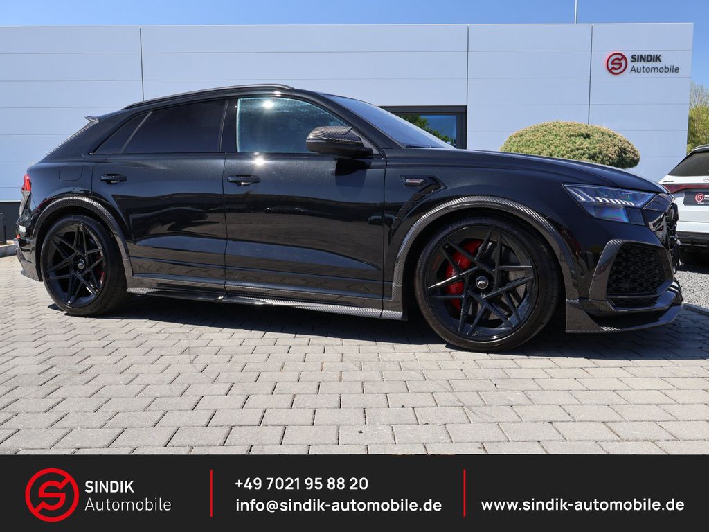 Audi RSQ8