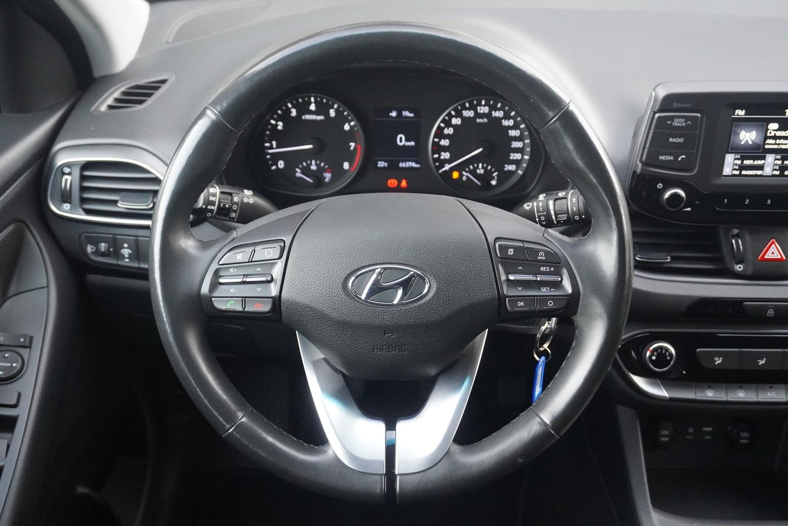 Hyundai i30 Kombi 1.4 T-GDI Trend Klima Tempomat PDC USB