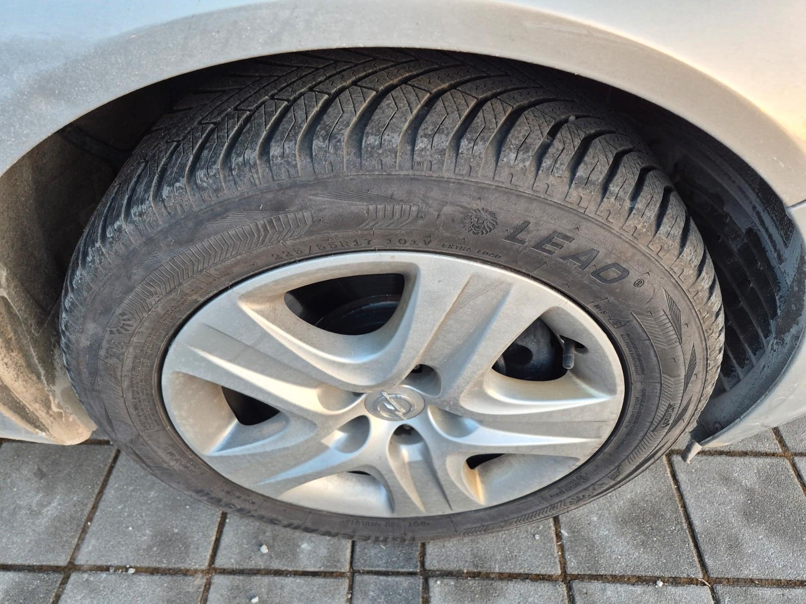 Opel Insignia 2.0 Turbo Edition Automatik