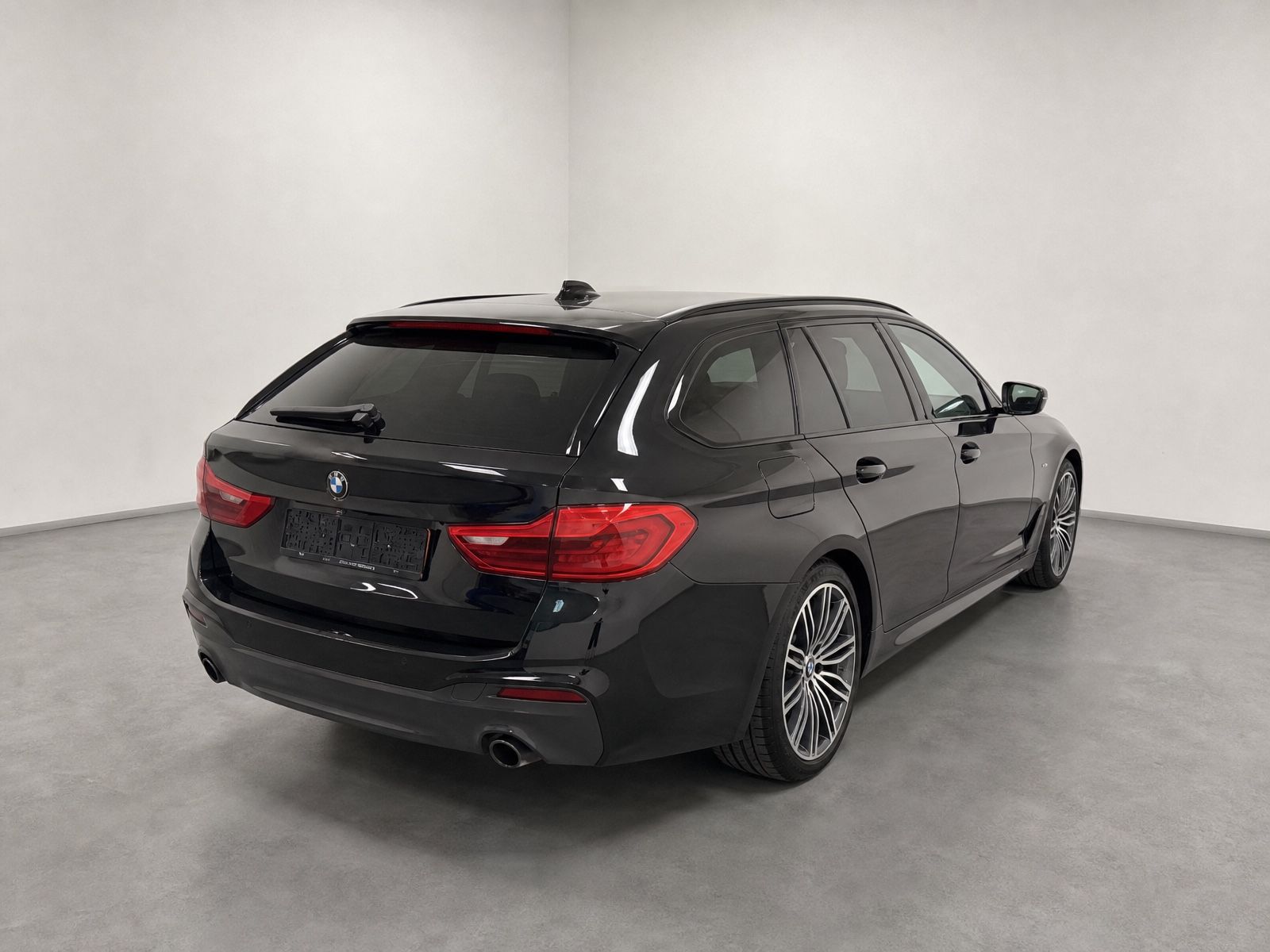 BMW 530 530 i Touring Sport Line**LED Scheinwerfer*AHK*, Ansicht 6