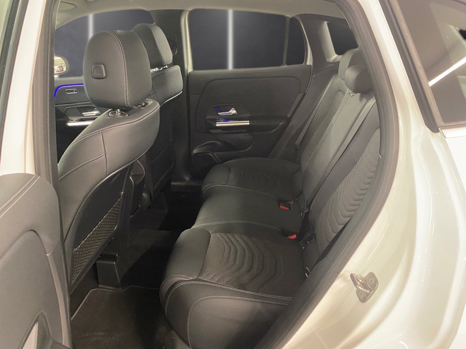 Fahrzeugabbildung Mercedes-Benz GLA 200 Progressive*Totwink*LED*Kamera*Easy-Pack