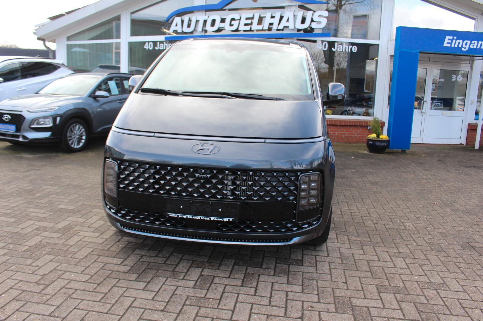 Hyundai Staria 2,2CRDI Signature , 7-Si. Leder/schw.360°