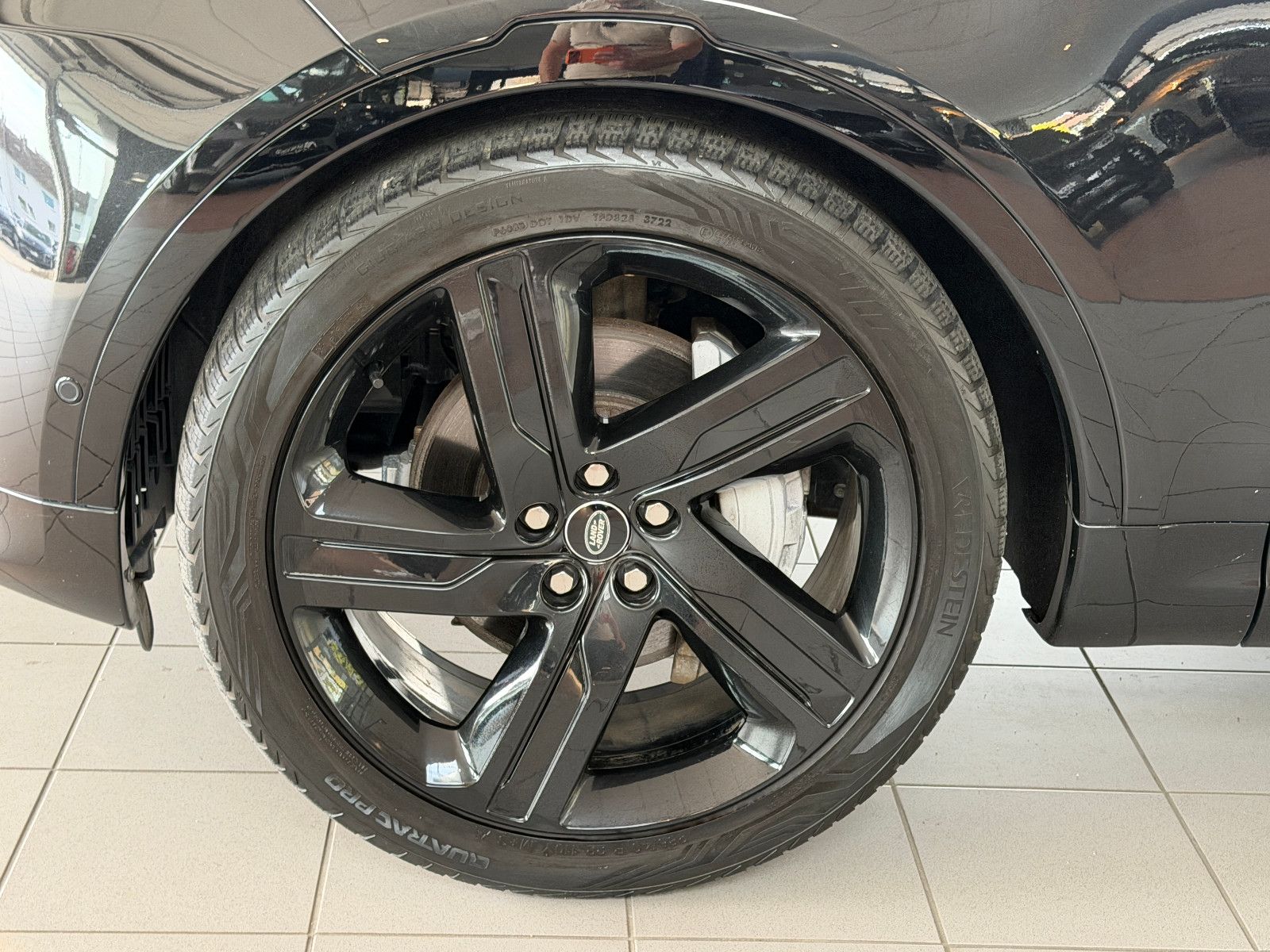 Fahrzeugabbildung Land Rover Discovery 5 R-Dynamic HSE D250 c AWD/PANO/MEMORY