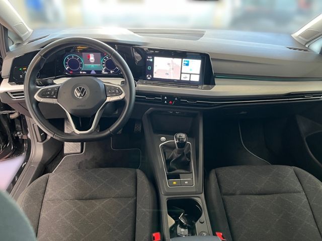 Fahrzeugabbildung Volkswagen Golf Variant 2.0 TDI Life LED NAVI SIDE ASSIST S