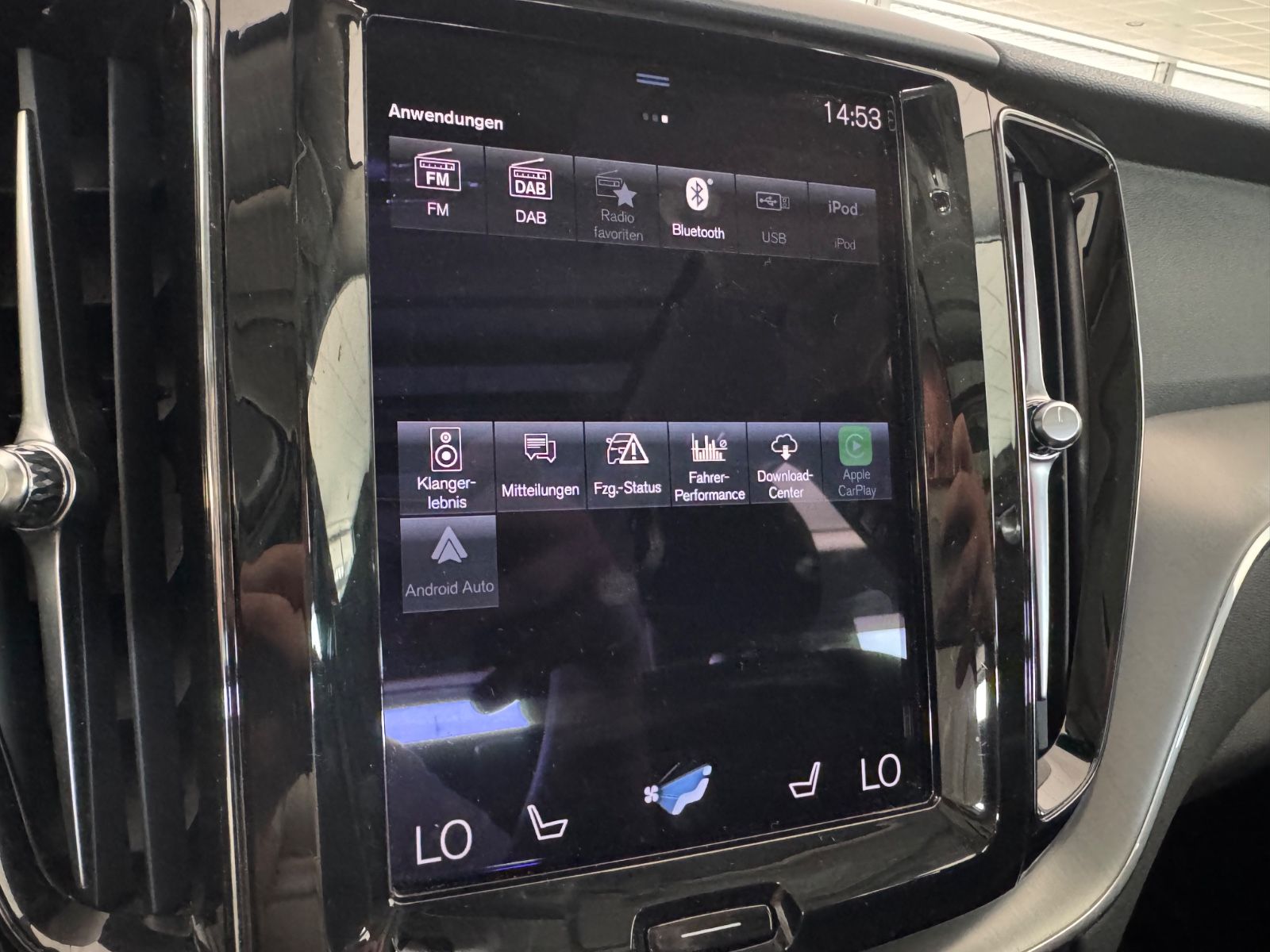 Fahrzeugabbildung Volvo XC60 Inscription Recharge/360°Cam/AHK/PANO/Navi/