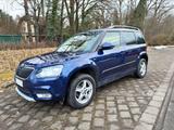Skoda Yeti 1.2 TSI DSG Drive 2xPDC SHZ AHK  - Skoda Yeti Gebrauchtwagen in München