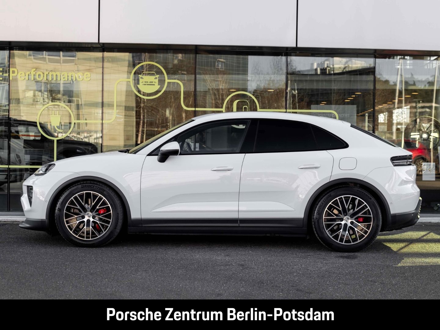 Porsche Macan - Bild 2
