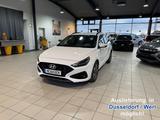 Hyundai i30 Kombi 1,5 T-GDI 7DCT Family SHZ|NAVI|PDC|KAM