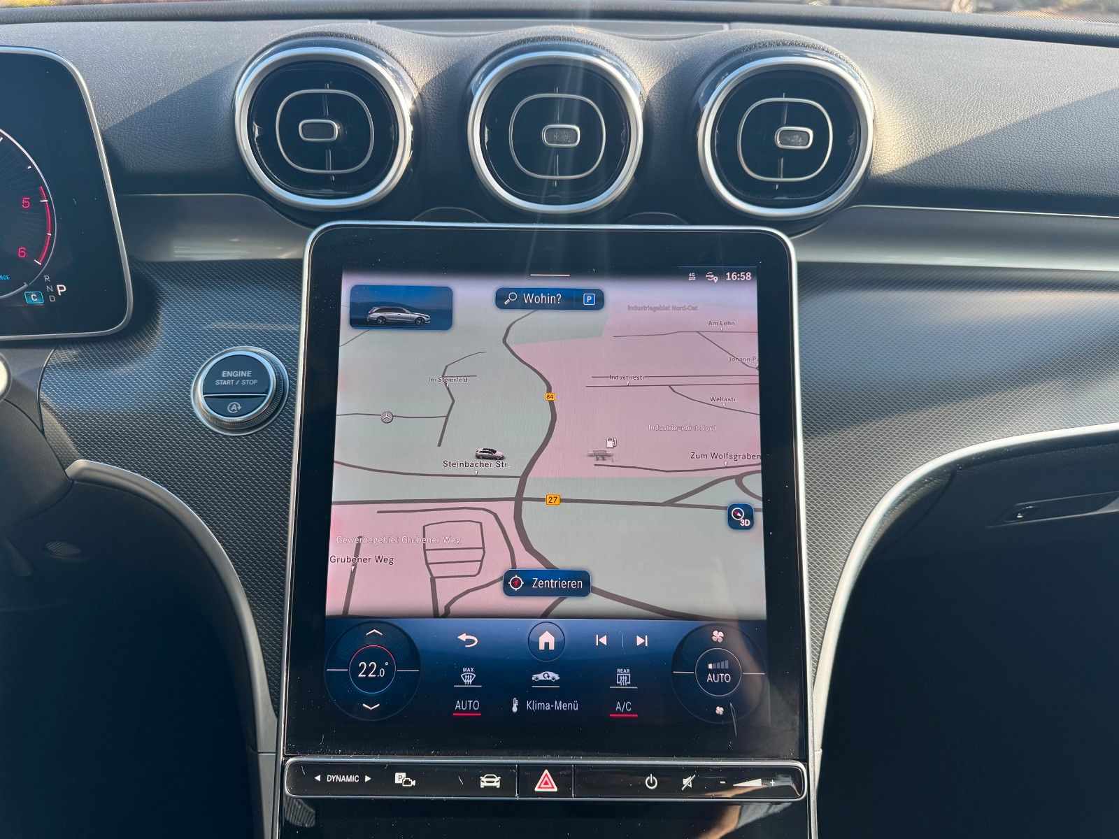 Fahrzeugabbildung Mercedes-Benz C 300d T Avantgarde+RKamera+TotW+Ambiente