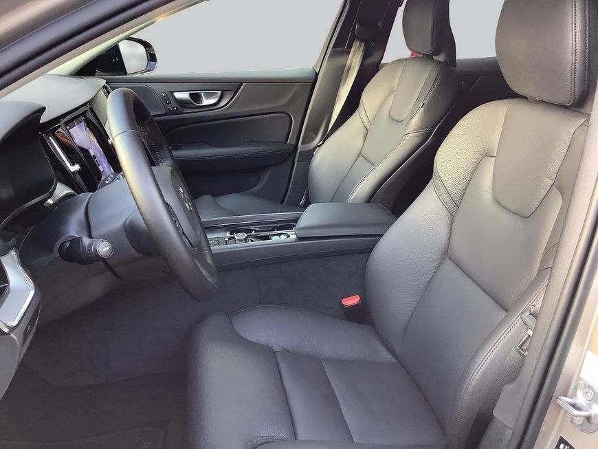 Volvo V60 B4 B DKG Plus Dark Pano*Head-up*360°View foto 10