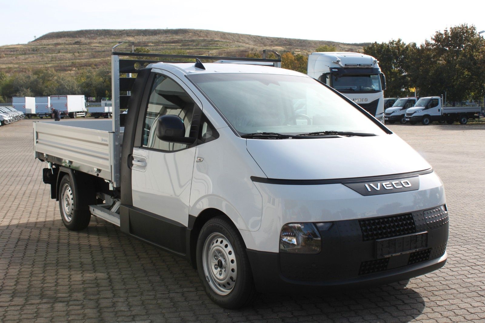 Fahrzeugabbildung Iveco eMoovy 35F16E Kipper